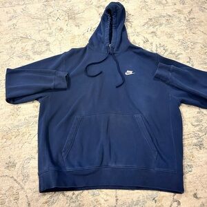 Men’s navy Nike hoodie